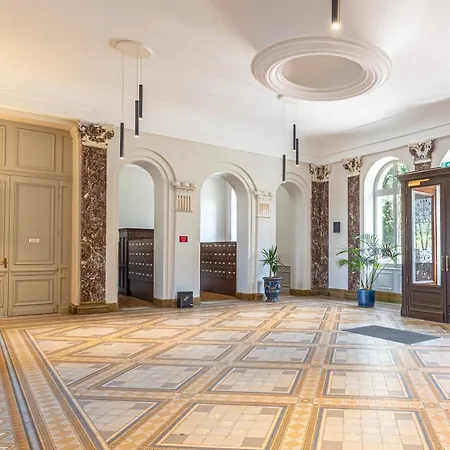 La Imperiale - Baignoire Balneotherapie - Palace Avec Vue Aix-les-Bains