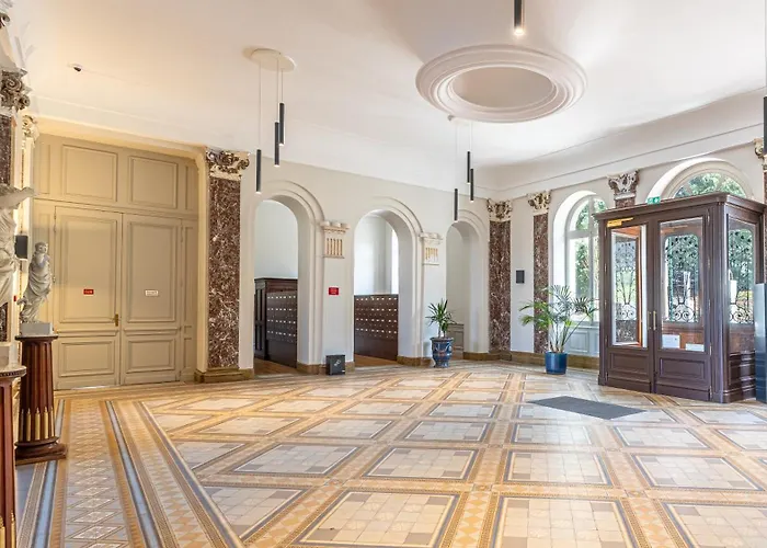 La Imperiale - Baignoire Balneotherapie - Palace Avec Vue エクスレバン