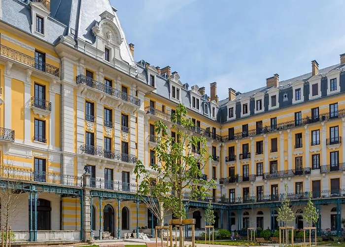 La Imperiale - Baignoire Balneotherapie - Palace Avec Vue エクスレバン