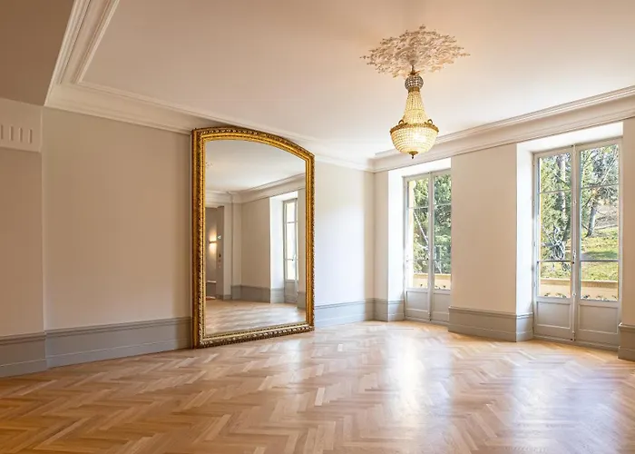 La Imperiale - Baignoire Balneotherapie - Palace Avec Vue * エクスレバン