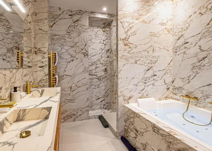 アパート La Imperiale - Baignoire Balneotherapie - Palace Avec Vue